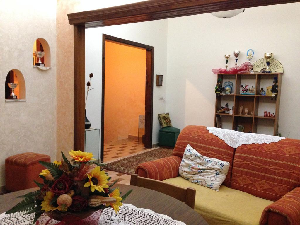 B&B Mar Tirreno Barcellona-Pozzo di Gotto Exterior photo
